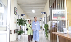 Phát hiện và điều trị sớm, điều kỳ diệu xảy ra với bệnh nhân ung thư U70