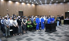 Người chi hơn 300 tỷ đánh bạc ở khách sản Pullman khai nguồn tiền có từ tiết kiệm