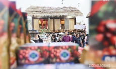 Ngắm bản làng mộc mạc, bình yên giữa Hội chợ Mùa Thu 2025