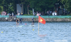 Hồ Tây bừng sức trẻ với màn tranh tài tại Giải Bơi chải Thuyền rồng – Ván SUP 2025