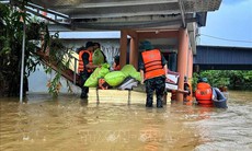 Bắc Ninh: Huy động hàng trăm cán bộ, chiến sỹ hỗ trợ nhân dân trong mưa lũ