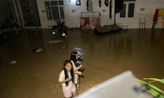 Tình người trong đêm nơi tâm lũ