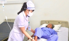 Thay khớp háng thành công cho cụ bà 91 tuổi