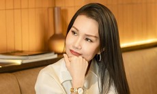 Từng òa khóc khi chia sẻ về biến cố bệnh tật, 'Nữ hoàng dân ca' Việt hiện sống ra sao?