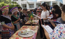 Bữa ăn đủ chất cho trẻ em vùng cao: Nỗ lực bền bỉ của ngành y tế Lai Châu