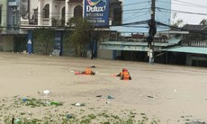 Hàng loạt trạm quan trắc ghi nhận mức lũ lịch sử ở miền Trung, cách gì ứng phó?