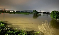 Lâm Đồng: Vỡ hồ chứa nước cuốn trôi một người và nhiều nhà cửa