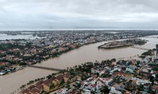 Lũ các sông ở Huế và Đà Nẵng đã lên báo động 3, nhiều khu vực tái ngập