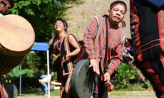 Vũ điệu cồng chiêng trong Ngày Đại đoàn kết các dân tộc