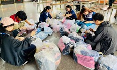 Trường đại học tiếp sức sinh viên và đồng bào sau lũ