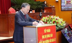 Tổng Bí thư Tô Lâm và các đại biểu ủng hộ đồng bào bão lũ