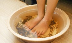Ngâm chân mỗi ngày, thói quen giúp phòng ngừa nhiều bệnh