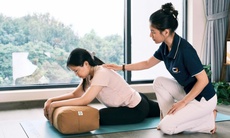 Bị thoái hóa cột sống hay đau thần kinh tọa: có nên tập yoga không?