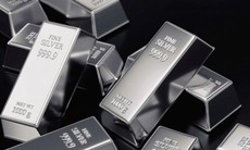 Giá bạc tương lai tăng kỷ lục dù sàn giao dịch Mỹ khiến nhà đầu tư 'như bay trong bóng tối'