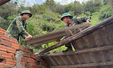 Thủ tướng phát động 'Chiến dịch Quang Trung' xây dựng lại nhà dân sau mưa lũ lịch sử
