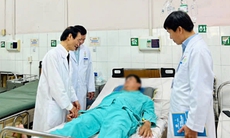 Bệnh viện tuyến dưới làm chủ kỹ thuật phẫu thuật thay khớp háng nhờ chuyển giao từ tuyến trên