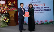 Bộ trưởng Đào Hồng Lan trao quyết định điều động, bổ nhiệm Viện trưởng Viện Dược liệu