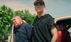 Nam diễn viên 'Mưa đỏ' và vai diễn hoàn toàn khác biệt trong 'Cách em 1 milimet'