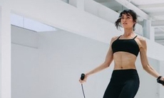 Bí quyết nhảy dây tại nhà đốt mỡ hiệu quả gấp 3 lần đi bộ