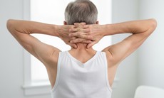 Vì sao đi bộ không đủ để ngăn ngừa mất cơ sau tuổi 50?