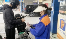 Giá xăng dầu đồng loạt giảm, RON95 còn 20.082 đ/lít