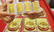 Giá vàng hôm nay ngày 12/12 đồng loạt tăng rất mạnh