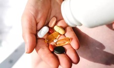 Ai được hưởng lợi từ việc uống vitamin tổng hợp mỗi ngày?