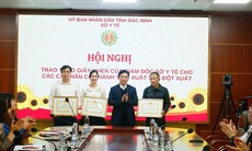 Bắc Ninh khen thưởng đột xuất ê kíp cứu sống bệnh nhân nguy kịch