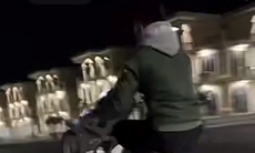 Xác minh nhóm thanh thiếu niên đi xe máy 'bốc đầu' trong đêm, phát livestream trên mạng