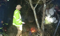 Xe tải lao xuống vực sâu 100m khiến tài xế tử vong tại chỗ