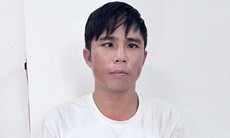 Bé gái cầm điện thoại 'hớ hênh', gã thanh niên lao vào cướp