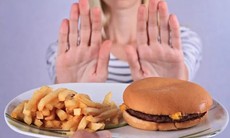 8 nhóm thực phẩm người cao tuổi nên tránh để bảo vệ sức khỏe