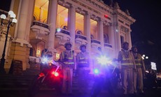 ‘Mắt thần’ camera AI hỗ trợ cảnh sát giao thông tuần tra điểm nóng đêm Noel