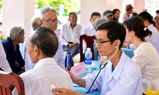 Việt Nam đang đối mặt với thách thức mức sinh thấp và già hóa dân số nhanh