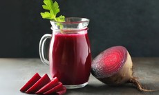 6 loại nước ép tự nhiên giúp hạ huyết áp an toàn