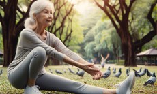 Người lớn tuổi tập thể dục thường xuyên như nào để sống thọ?