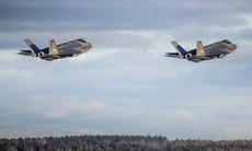 F-35 cất cánh đáp trả loạt tên lửa của Nga