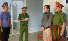 Bắt giam thầy giáo giao cấu với nữ sinh lớp 10