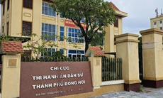 Chi cục trưởng Chi cục Thi hành án dân sự thành phố Đồng Hới bị cách chức tất cả chức vụ trong Đảng