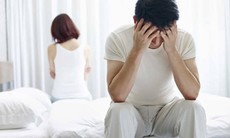 Bị rối loạn tình dục vì lúc lâm trận vợ vô tình gọi tên người yêu cũ