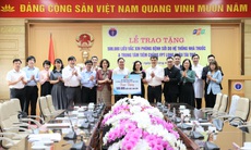 Bộ Y tế tiếp nhận 500.000 liều vaccine sởi do FPT Long Châu tài trợ