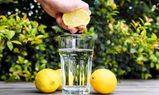 Sự thật về phương pháp thải độc bằng nước cốt chanh
