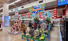 Nhiều mặt hàng điện lạnh vừa giảm giá, vừa tặng thêm khuyến mại dịp nghỉ lễ 30/4-1/5