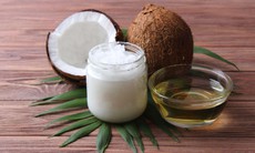 Một số cách sử dụng dầu dừa để dưỡng tóc