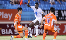 Cuộc đua trụ hạng V-League hứa hẹn những bất ngờ