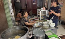 Hà Nội: Các hộ kinh doanh ăn uống rục rịch tăng giá
