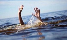 Đôi nam nữ đuối nước tử vong khi tắm biển
