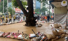 Bùn lại phun lên mặt đất, Ban Quản lý Đường sắt đô thị Hà Nội nói gì?