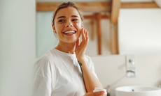 Vì sao vận động đều đặn giúp da sáng khỏe hơn?