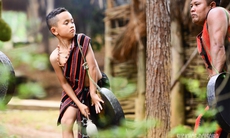 Cậu bé 9 tuổi dân tộc Pa Cô ‘đánh thức’ tiếng chiêng giữa lòng Thủ đô